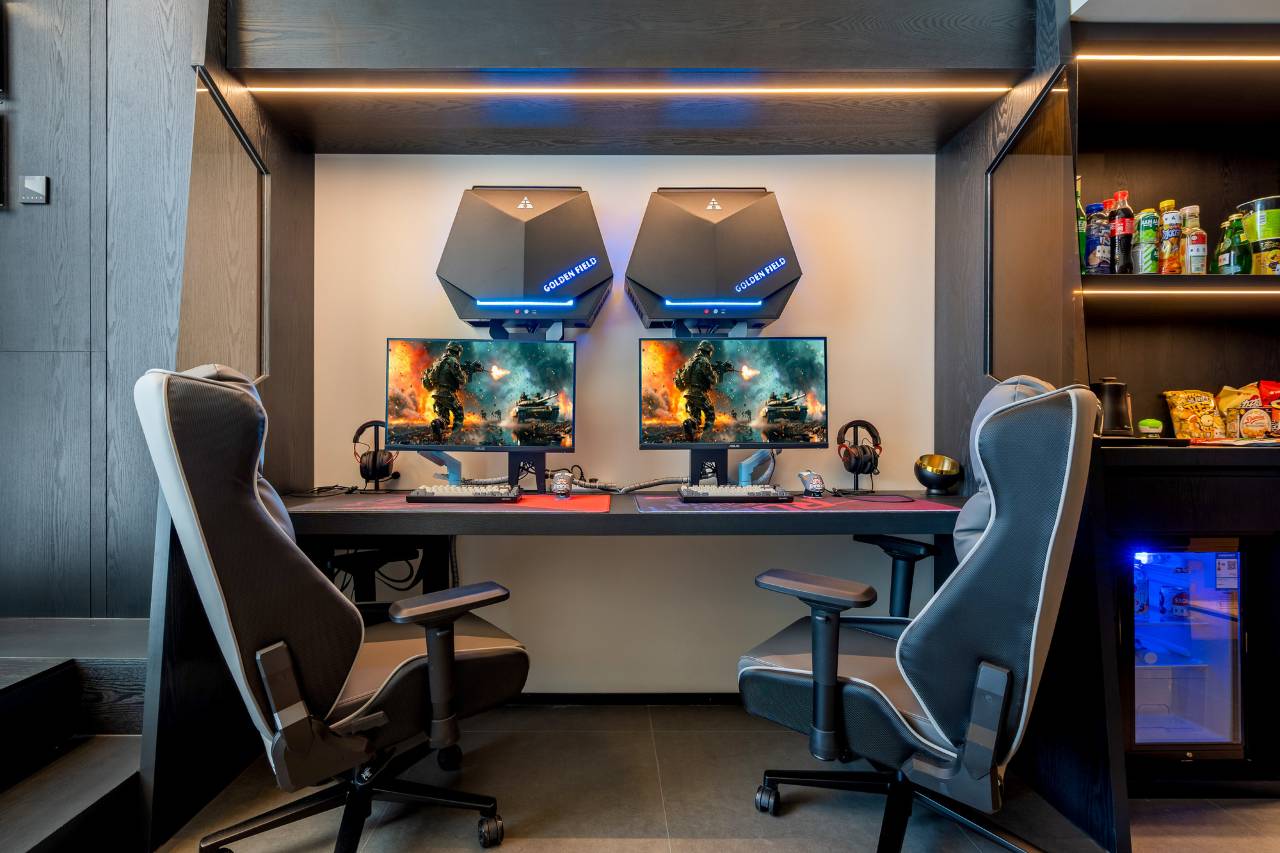 璞里电竞(青岛科技创新园清江路地铁站店) 打造科技与电竞融合的创新空间